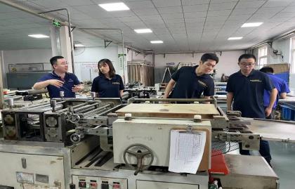Bumisita ang Hyundai (Jiangsu) Construction Machinery Co., Ltd. sa pabrika ng Headman